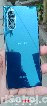 sony Xperia 5
